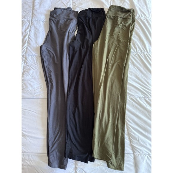 Addiction Pants - 3 Pair ~ SA Exclusive Solid Leggings ~ Gray, Olive, Black  Size L/XL EUC